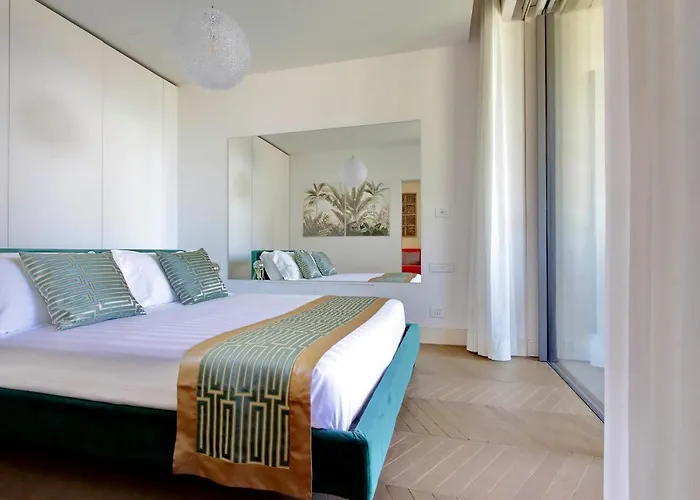 Luxury Domus Apartment 1